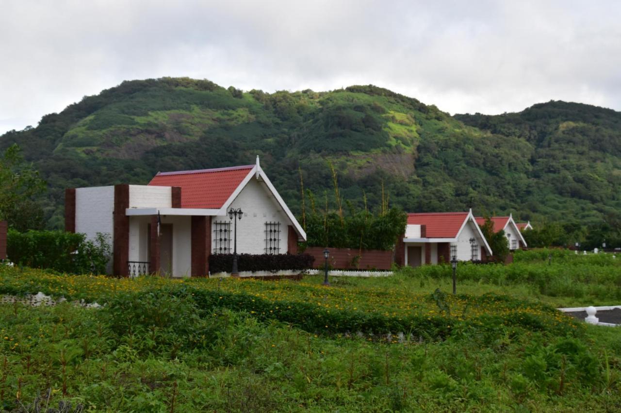 Nostravila Lonavla Exterior foto