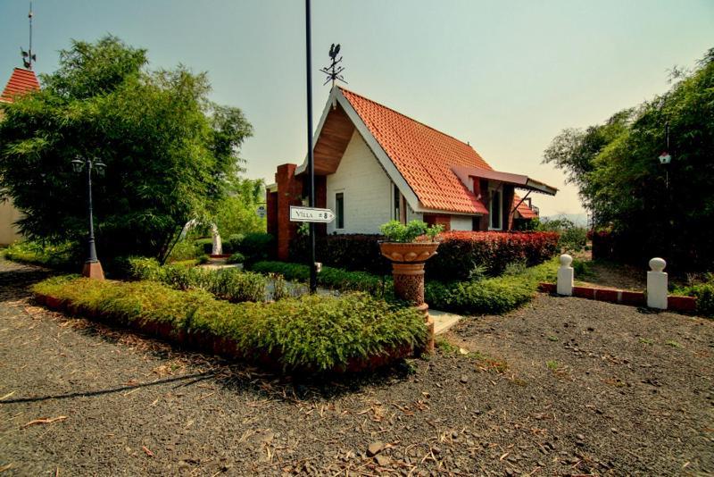 Nostravila Lonavla Exterior foto