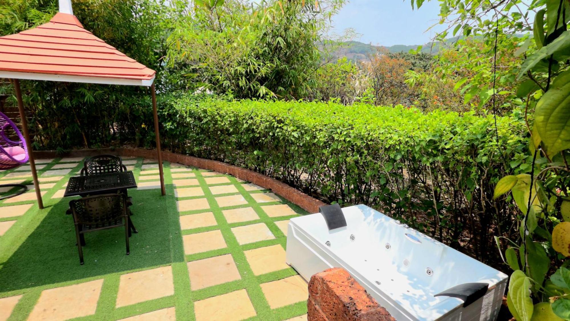 Nostravila Lonavla Exterior foto